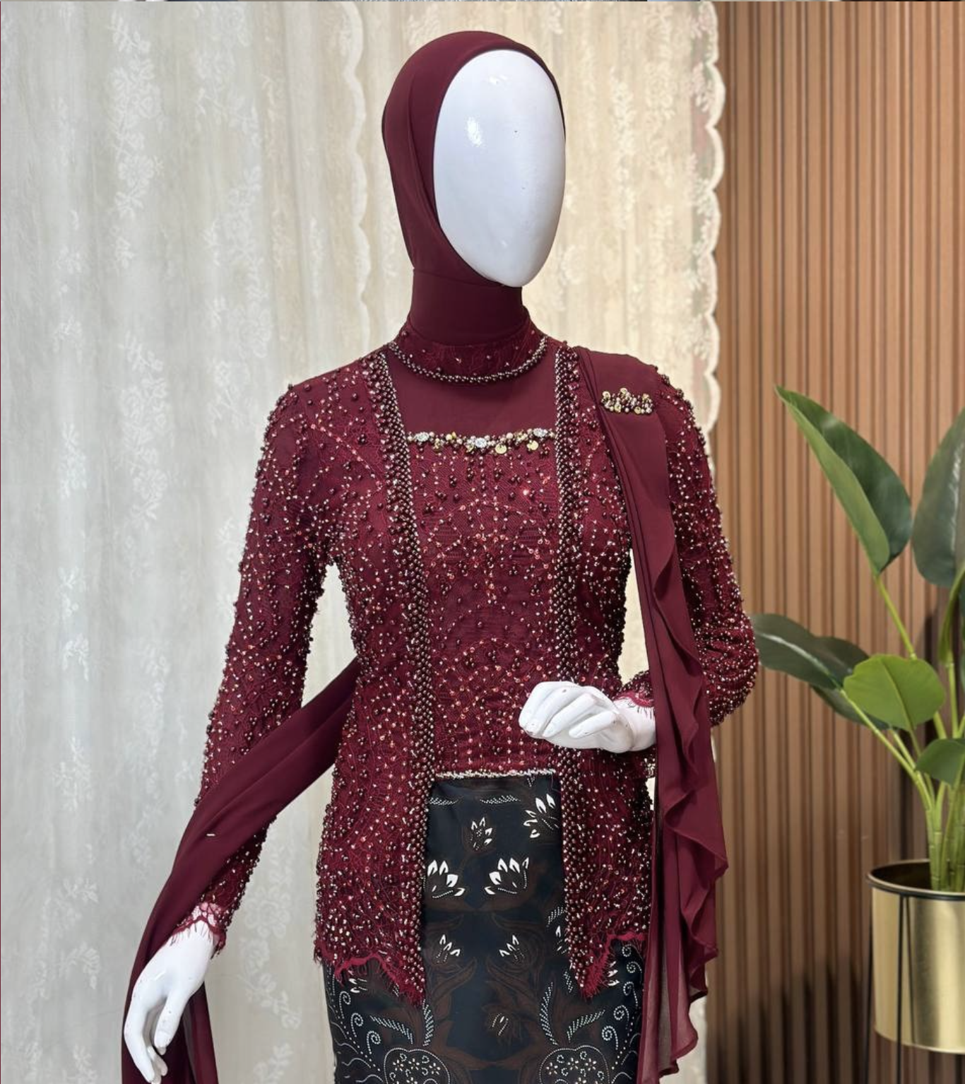Calla Maroon