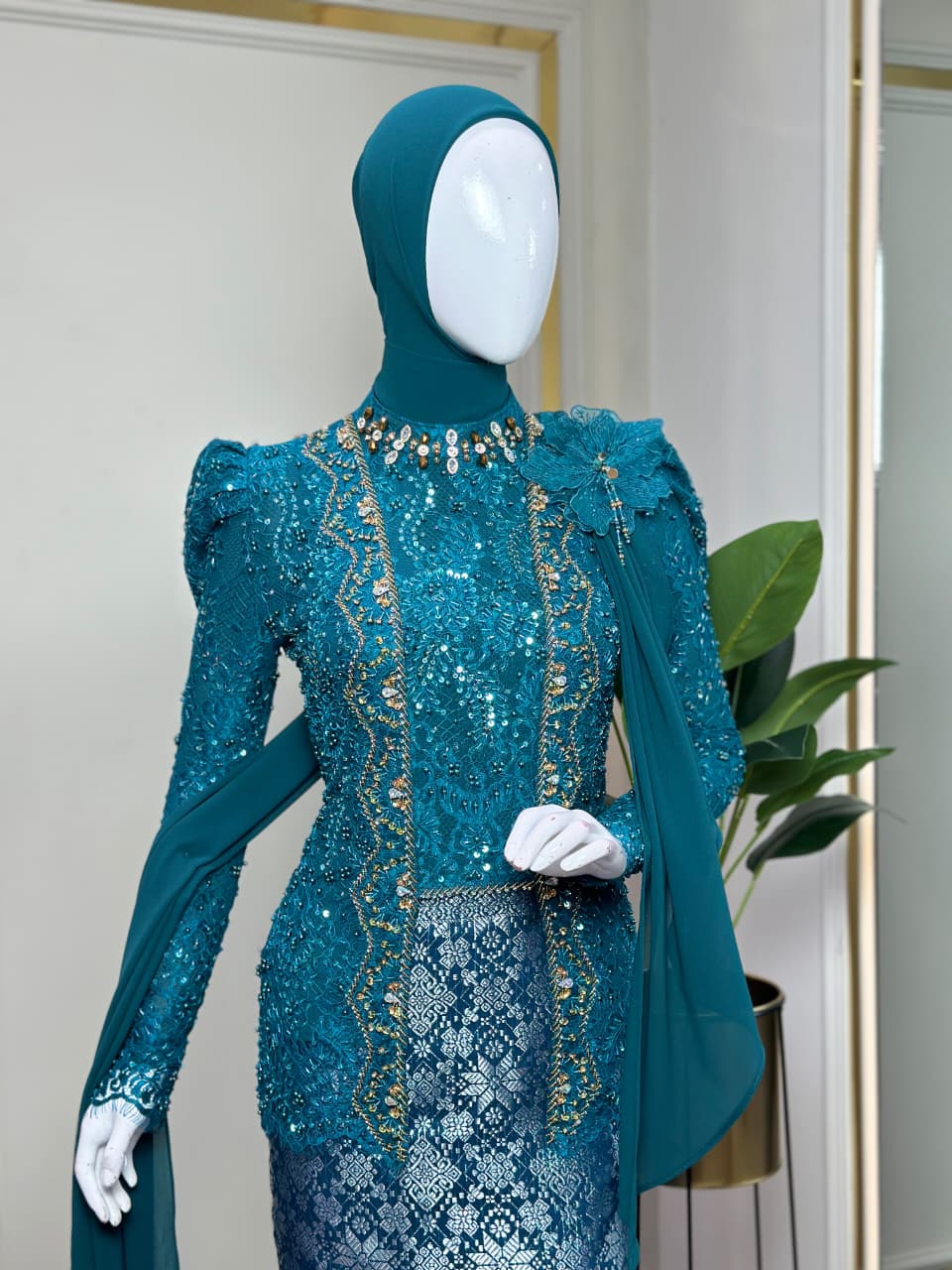 Edita Emerald Blue